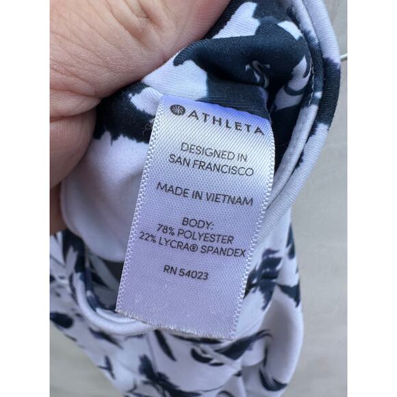 Athleta leggings - Picture 4 of 6